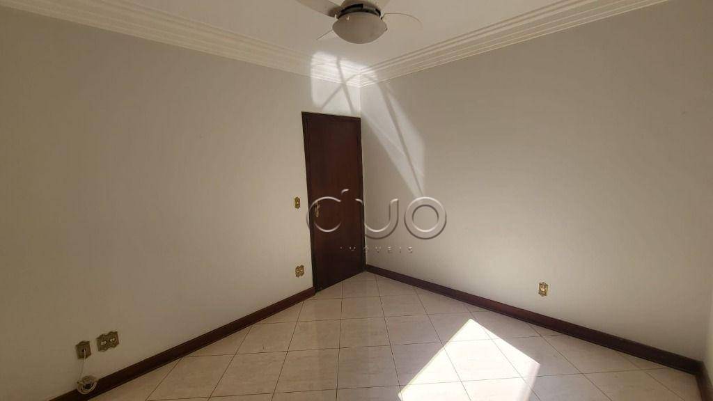 Casa para alugar com 7 quartos, 382m² - Foto 18