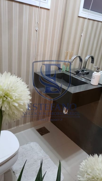 Casa à venda e aluguel com 3 quartos, 384m² - Foto 12