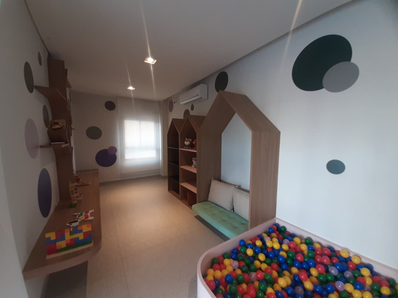 Apartamento para alugar com 2 quartos, 80m² - Foto 19