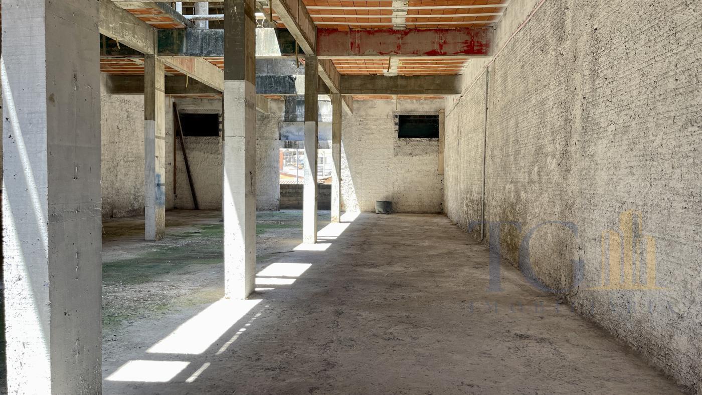 Prédio Inteiro à venda, 280m² - Foto 2