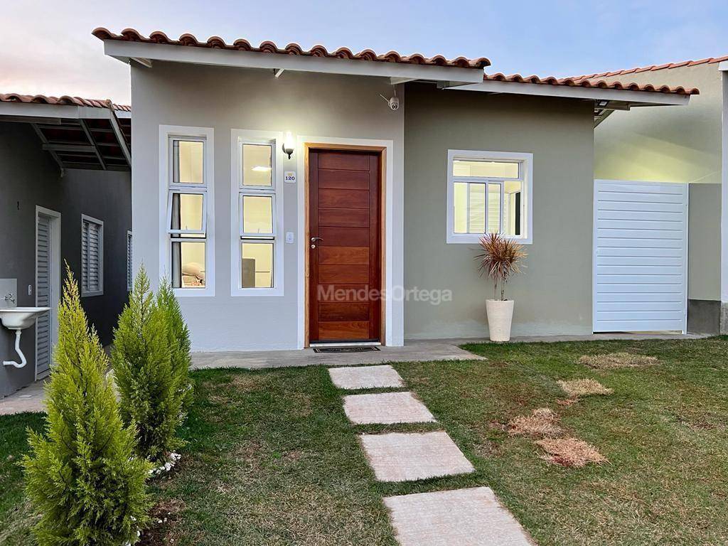 Casa de Condomínio à venda com 2 quartos, 49m² - Foto 1