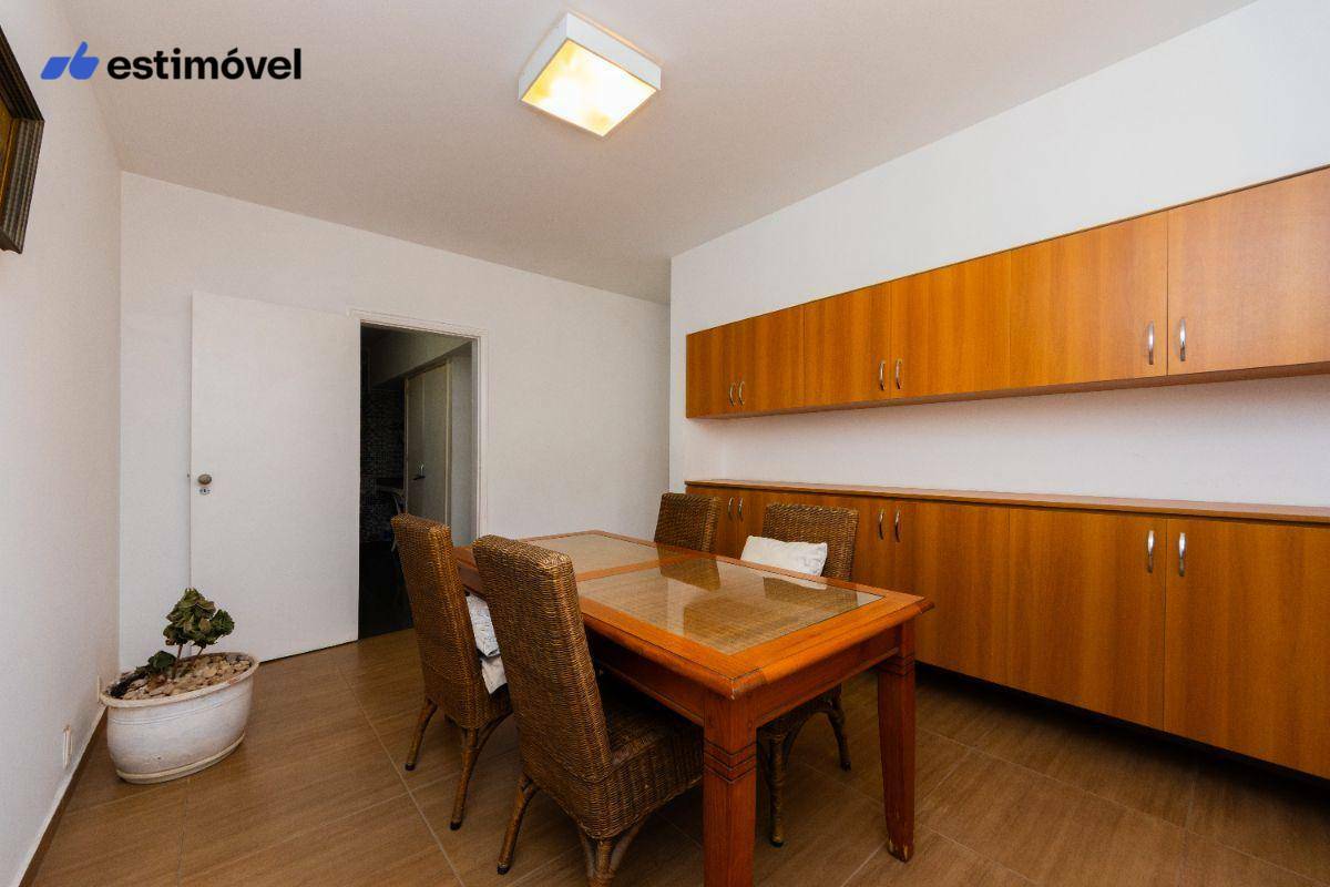 Casa à venda com 3 quartos, 384m² - Foto 22