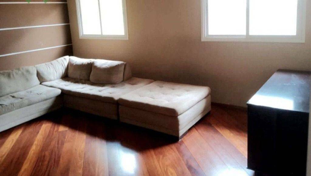 Casa para alugar com 3 quartos, 350m² - Foto 5