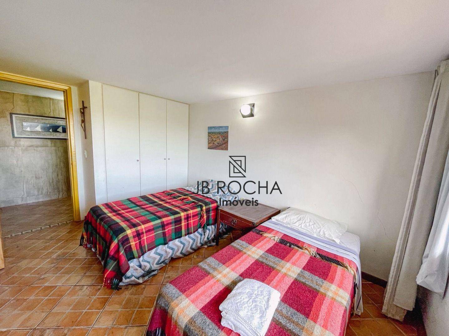 Casa de Condomínio para alugar com 3 quartos, 240m² - Foto 32