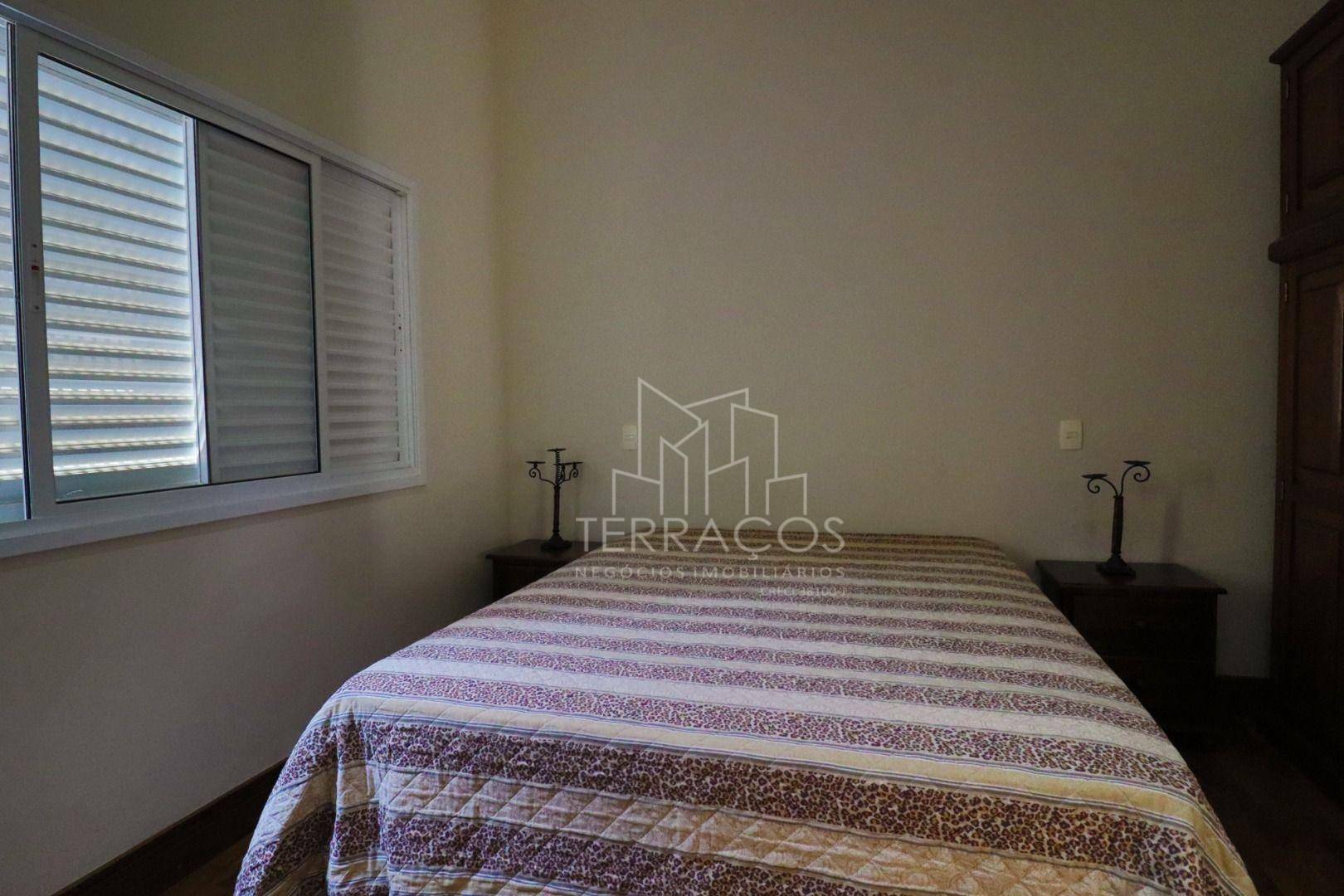 Casa de Condomínio à venda com 3 quartos, 325m² - Foto 31