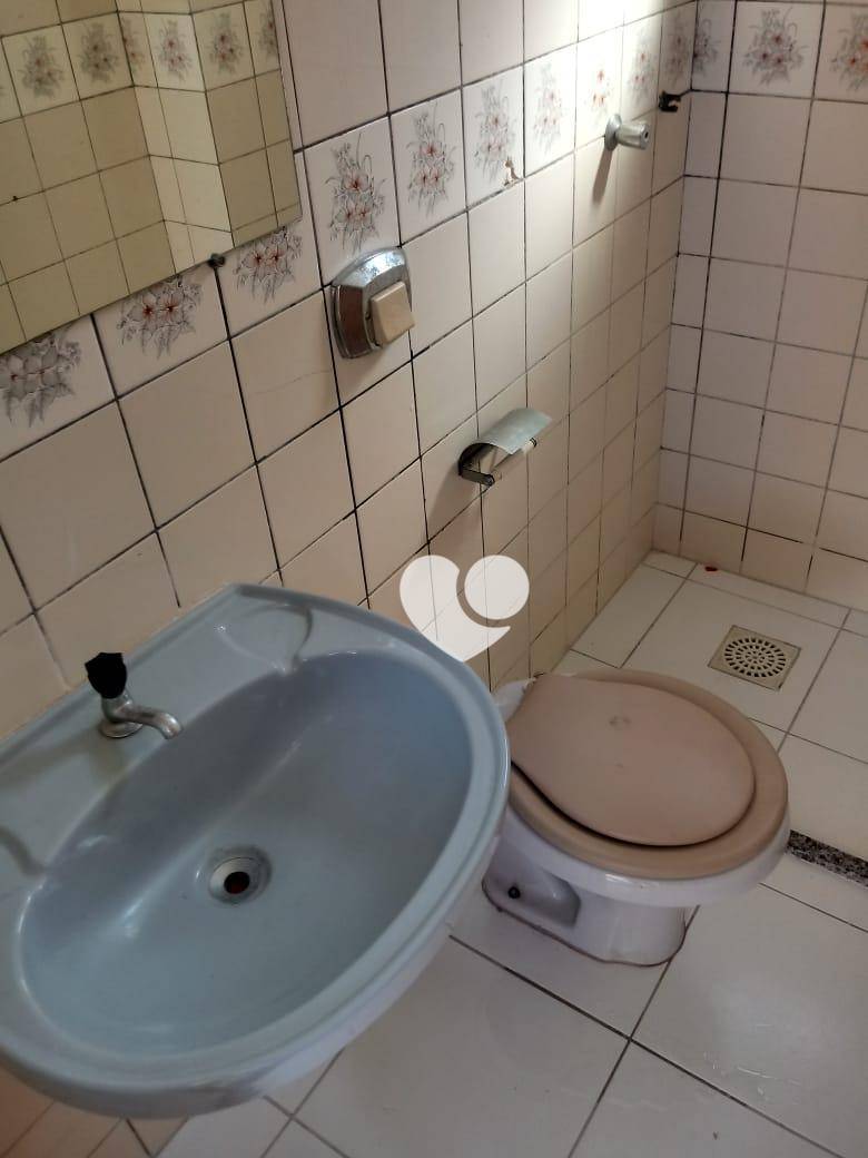 Cobertura à venda e aluguel com 3 quartos, 204m² - Foto 32