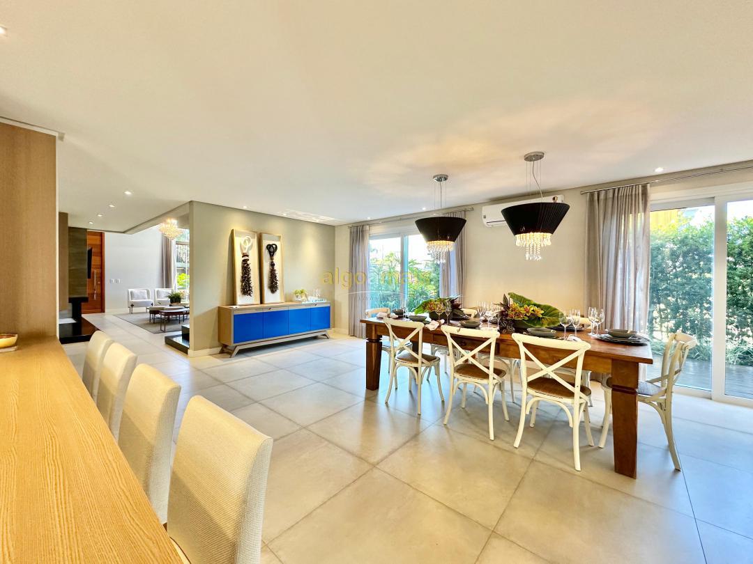 Casa à venda com 5 quartos, 435m² - Foto 11