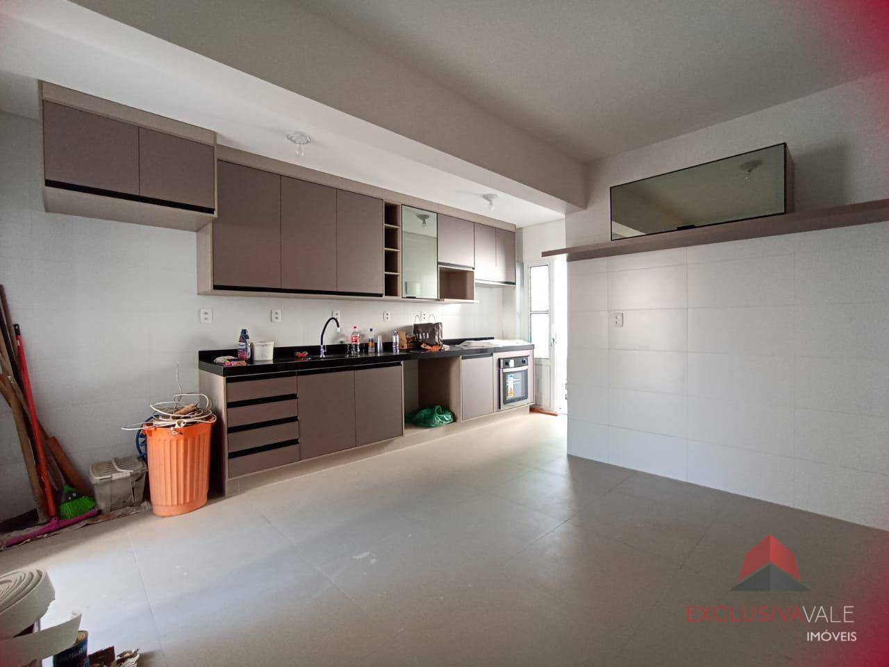 Casa à venda com 3 quartos, 130m² - Foto 16