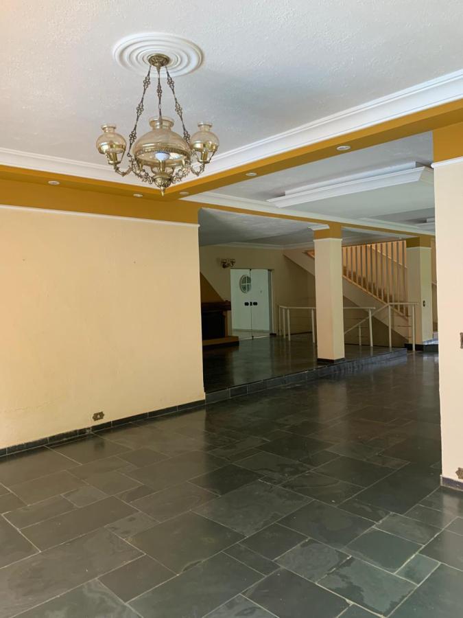 Casa de Condomínio à venda com 6 quartos, 600m² - Foto 20