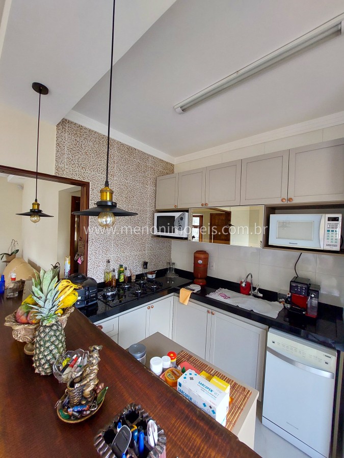 Casa à venda com 2 quartos, 500m² - Foto 6