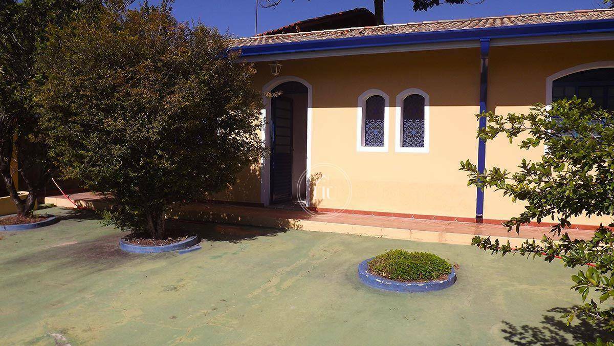 Chácara à venda com 3 quartos, 360m² - Foto 27