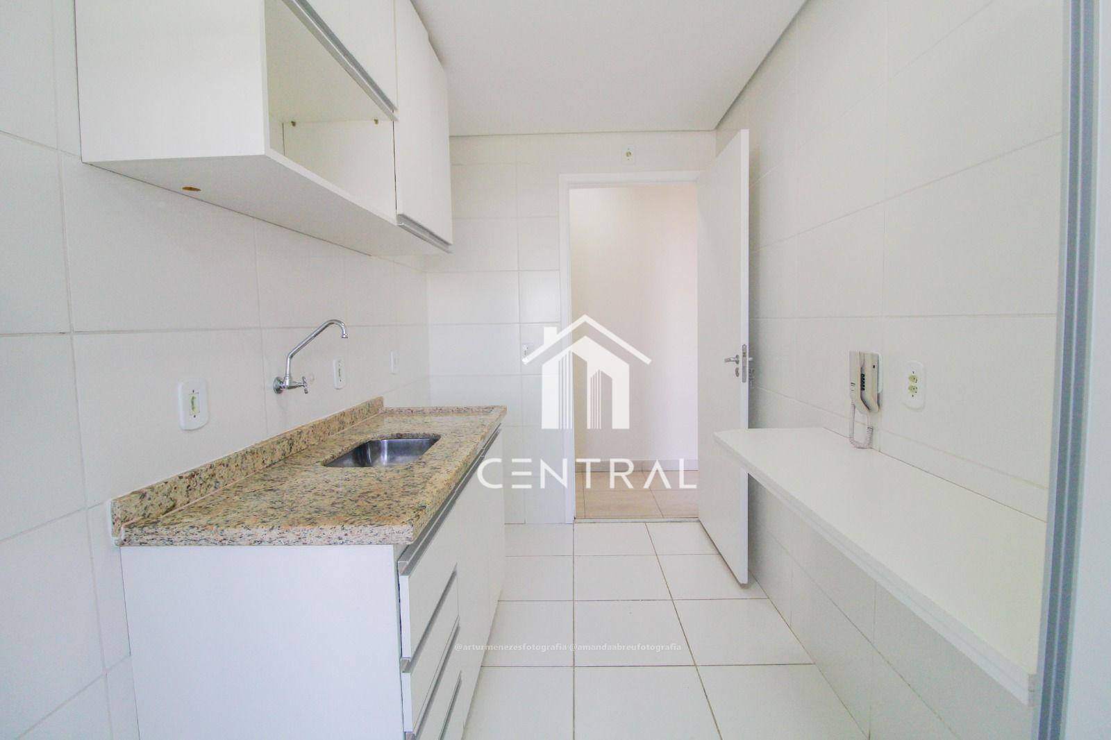 Apartamento à venda com 2 quartos, 64m² - Foto 19