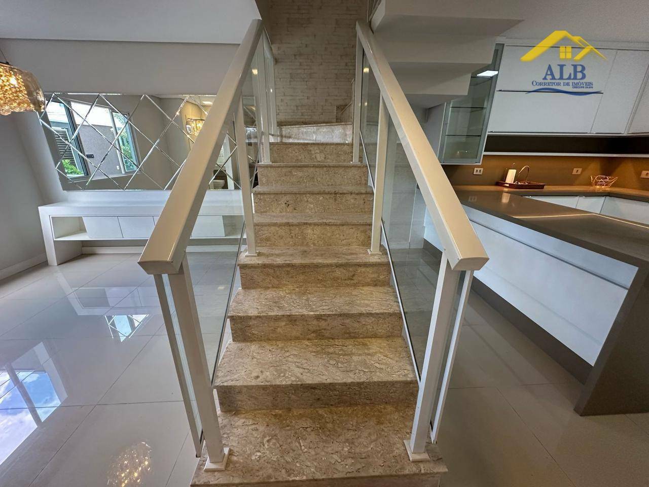 Sobrado à venda com 3 quartos, 220m² - Foto 15