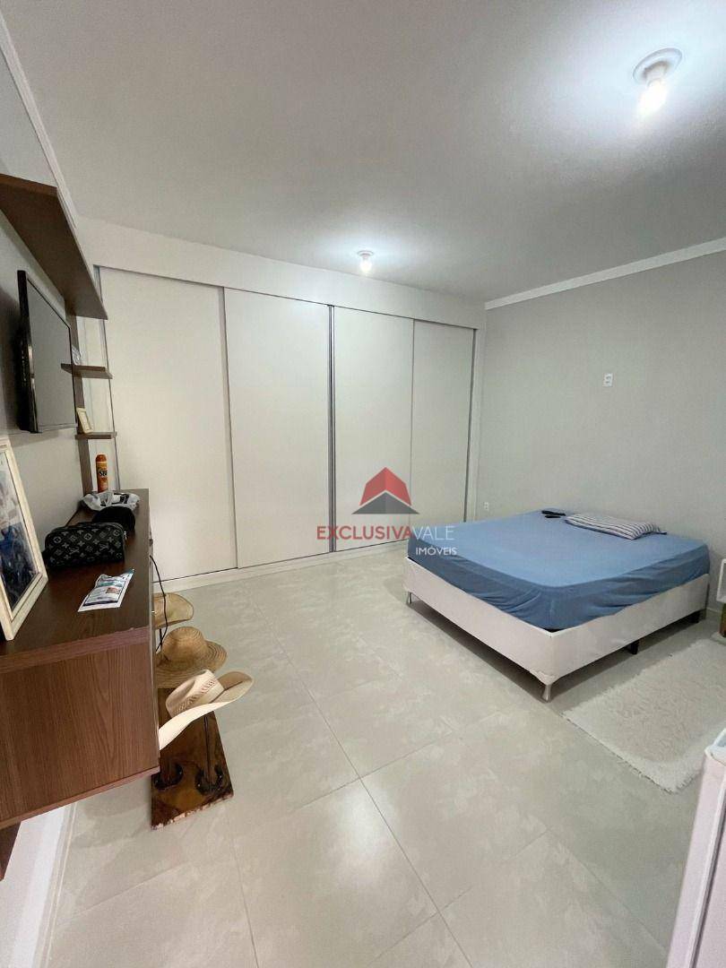 Chácara à venda com 4 quartos, 170m² - Foto 10