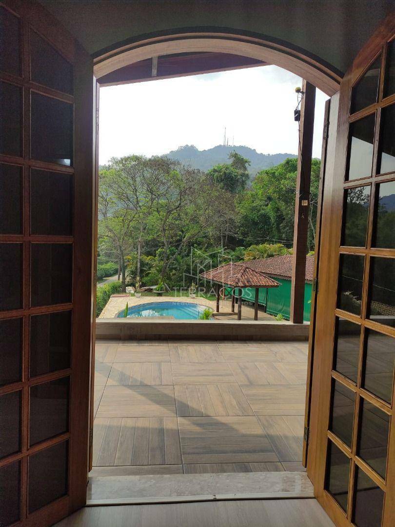 Chácara à venda com 4 quartos, 650m² - Foto 23