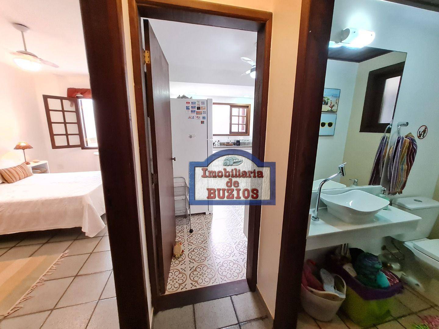 Casa de Condomínio para alugar com 4 quartos, 150m² - Foto 20