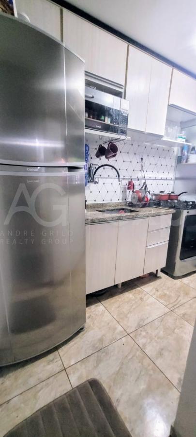 Apartamento à venda com 2 quartos, 60m² - Foto 7