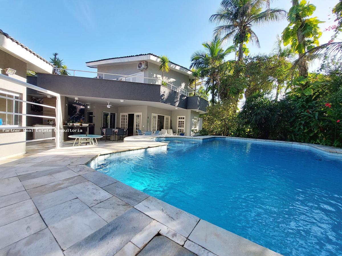 Casa à venda com 4 quartos, 525m² - Foto 1