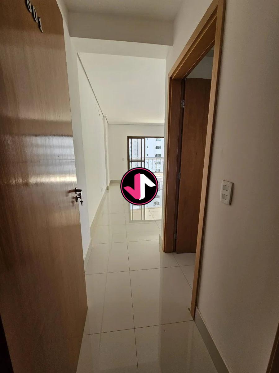 Apartamento à venda com 3 quartos - Foto 1