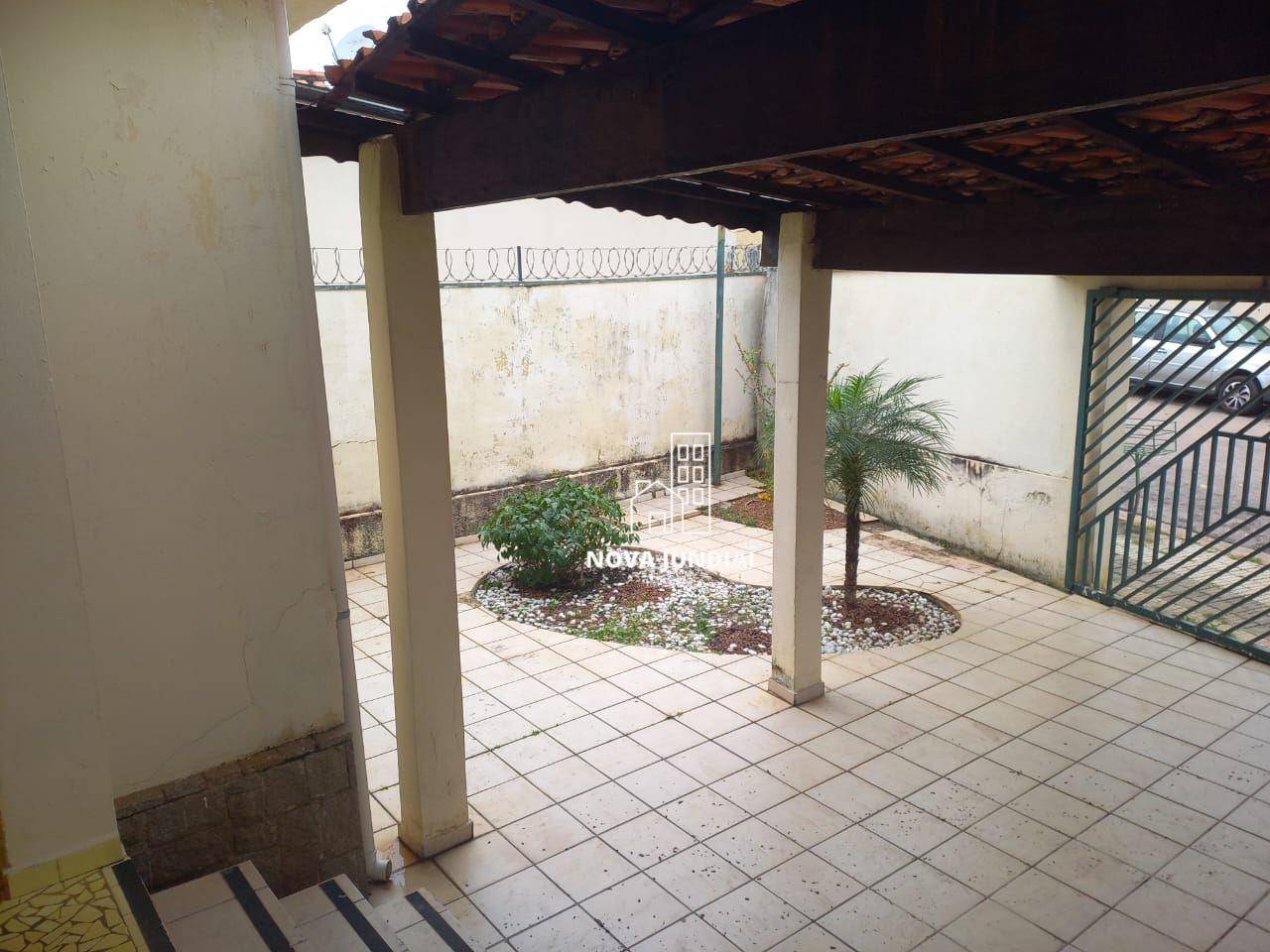 Casa para alugar com 3 quartos, 400M2 - Foto 18