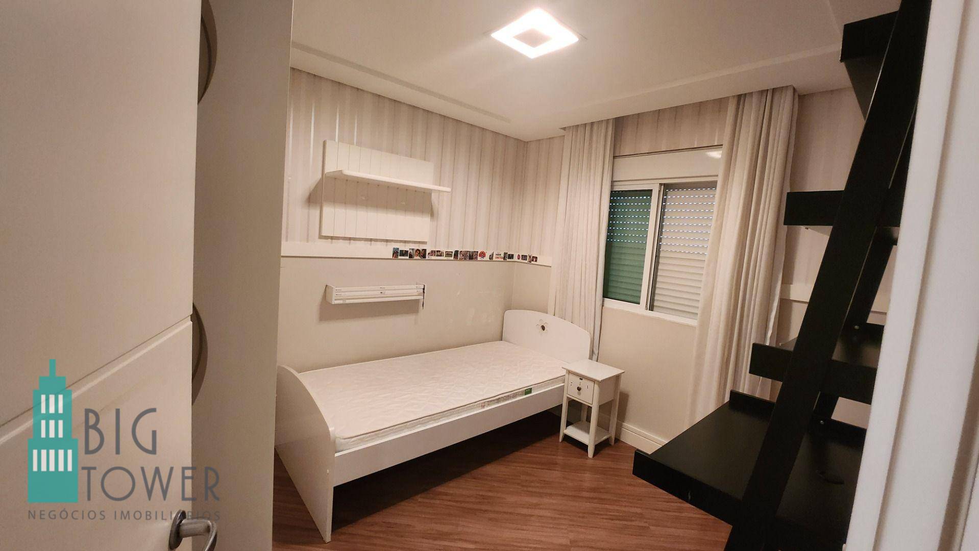 Apartamento para alugar com 3 quartos, 84m² - Foto 25