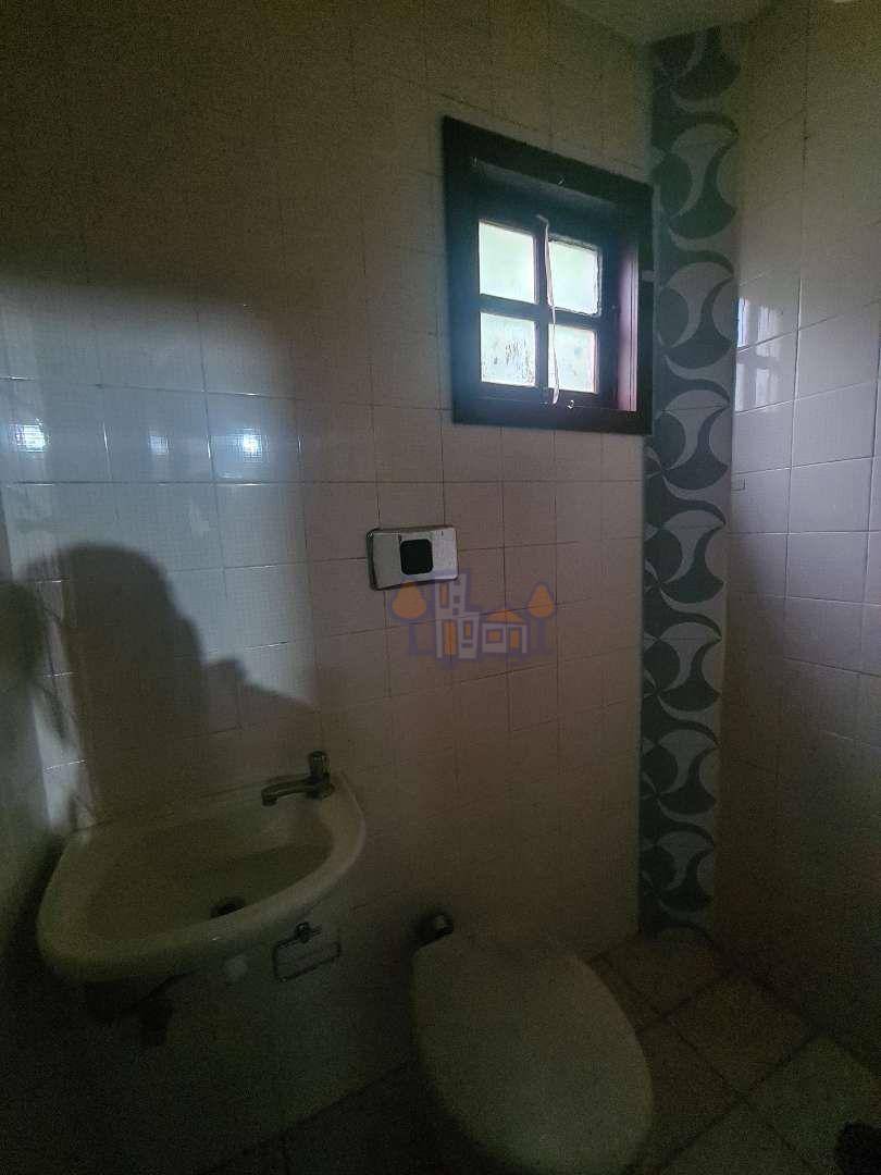 Casa de Condomínio para alugar com 3 quartos, 98m² - Foto 9