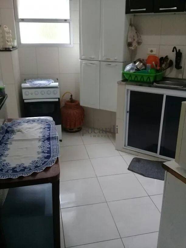 Apartamento à venda com 2 quartos, 43m² - Foto 7