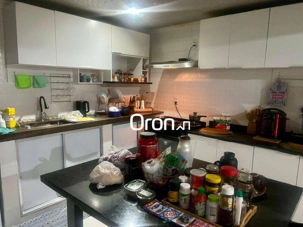 Apartamento à venda com 3 quartos, 140m² - Foto 5