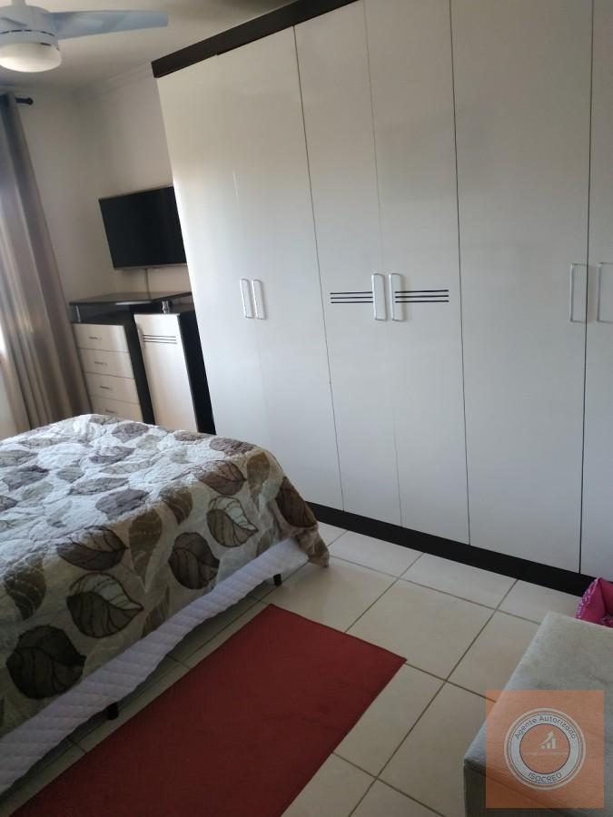 Apartamento à venda com 2 quartos, 71m² - Foto 15