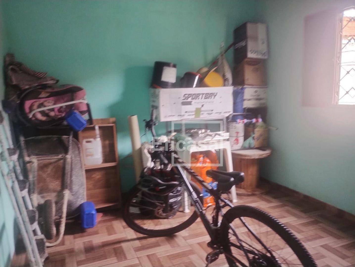 Casa à venda com 2 quartos, 170m² - Foto 25