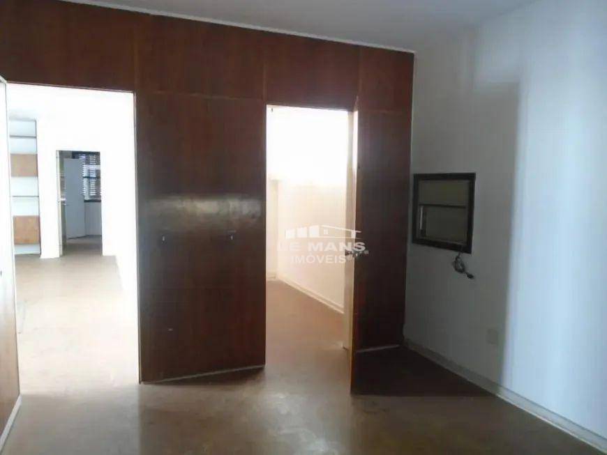 Casa para alugar com 4 quartos, 382m² - Foto 23