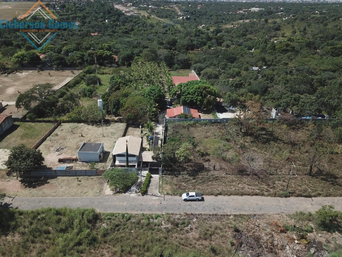 Chácara à venda com 4 quartos, 2280m² - Foto 2