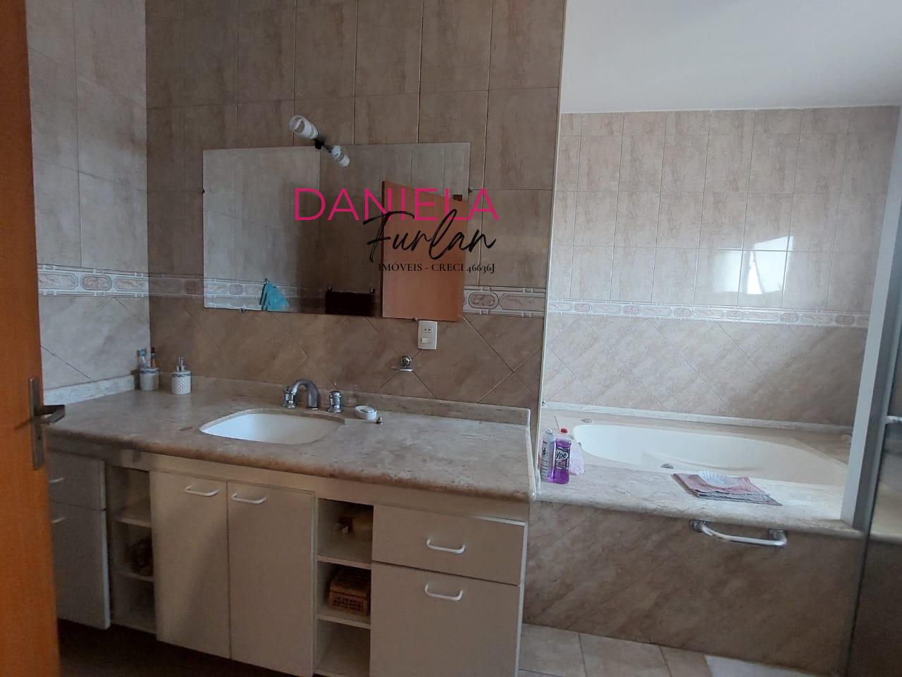 Casa de Condomínio à venda com 3 quartos, 373m² - Foto 26