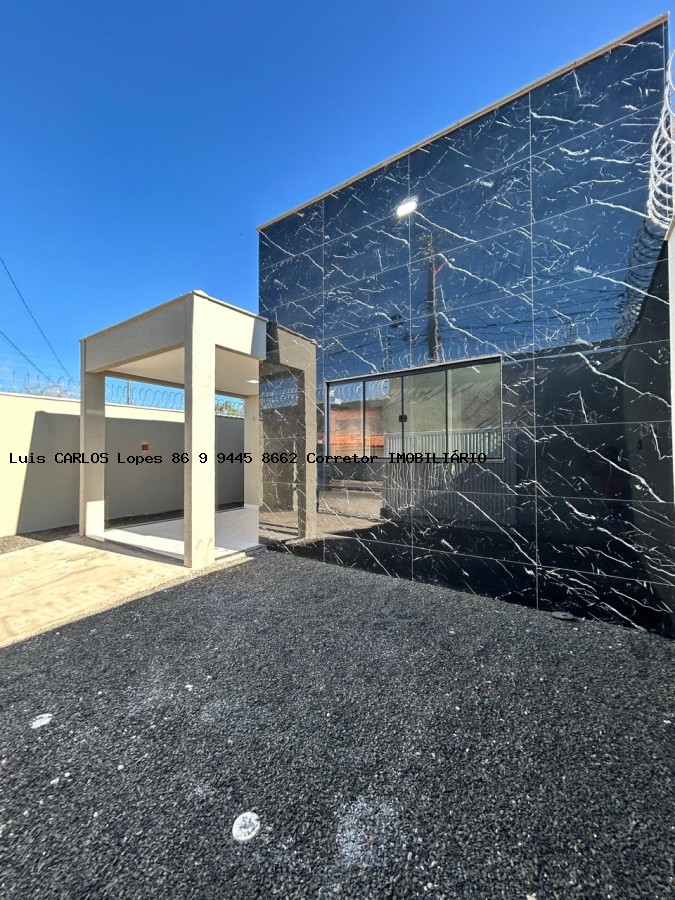 Casa à venda com 3 quartos, 100m² - Foto 3