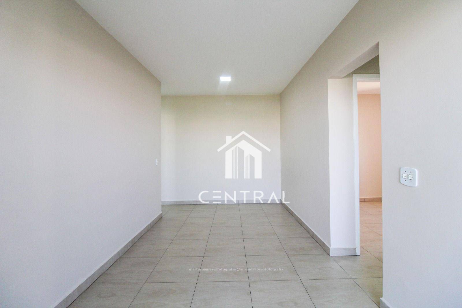 Apartamento à venda com 2 quartos, 64m² - Foto 7