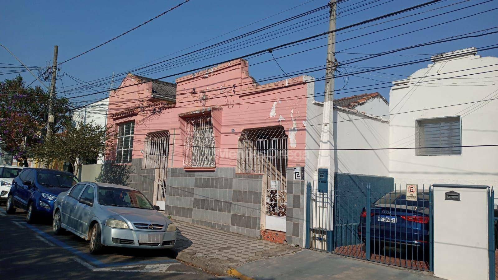 Casa à venda com 2 quartos, 120m² - Foto 2