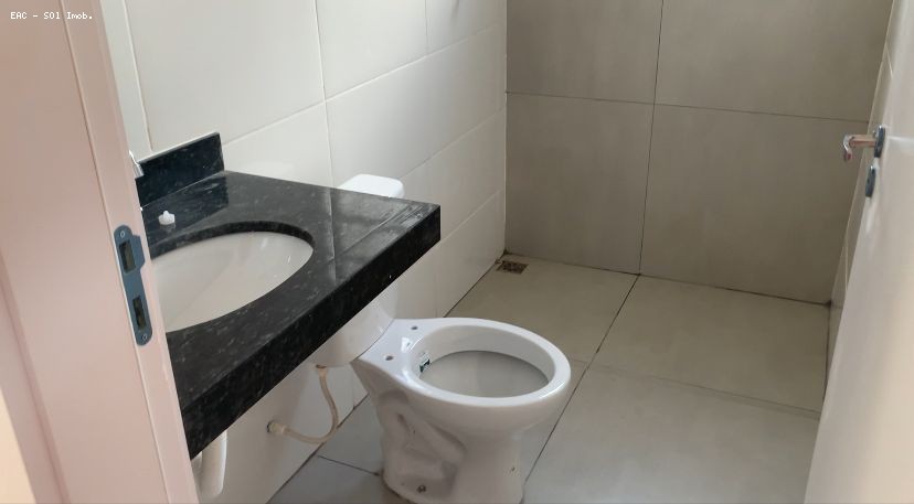 Casa à venda com 2 quartos, 67m² - Foto 19