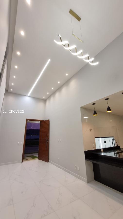 Casa de Condomínio à venda com 3 quartos, 225m² - Foto 5