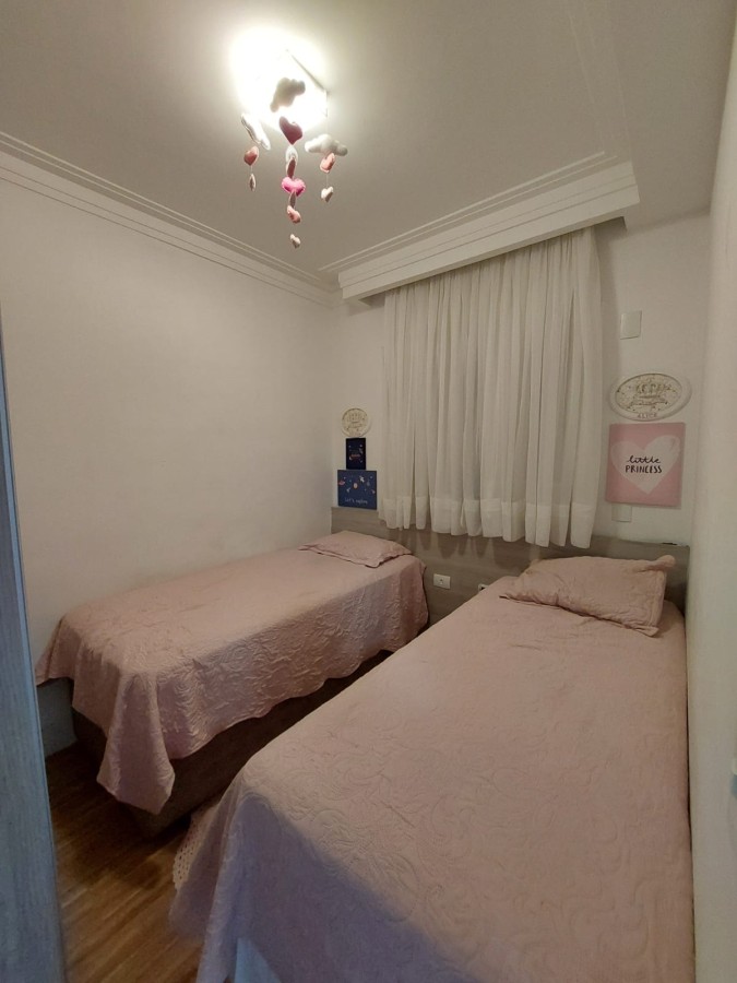 Apartamento à venda com 2 quartos, 70m² - Foto 25