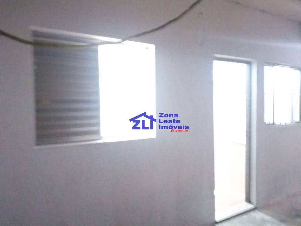 Casa para alugar com 1 quarto, 35m² - Foto 6