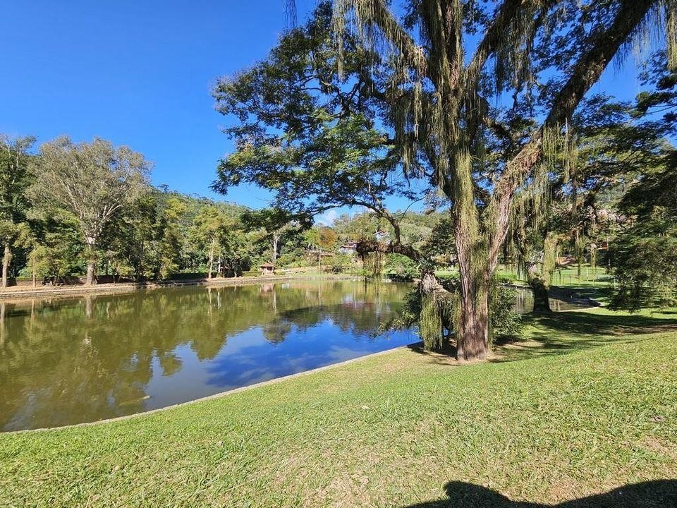 Casa de Condomínio à venda com 5 quartos, 386m² - Foto 44