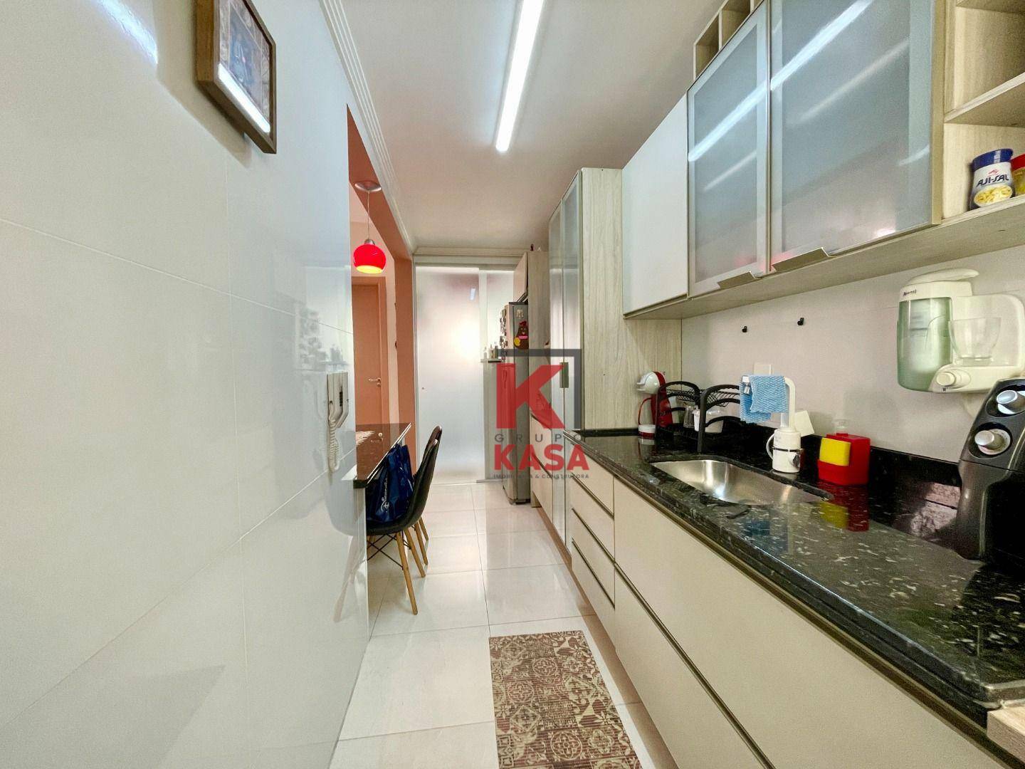 Casa à venda com 2 quartos, 103m² - Foto 4