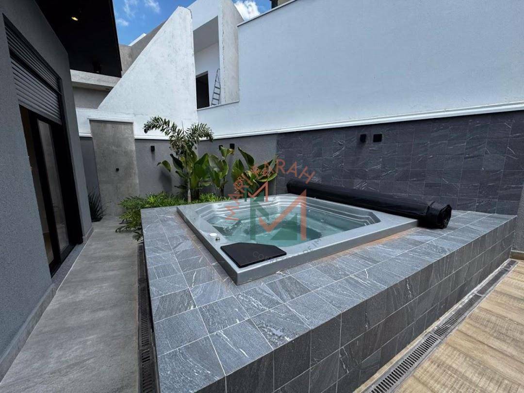 Casa de Condomínio à venda com 4 quartos, 260m² - Foto 4