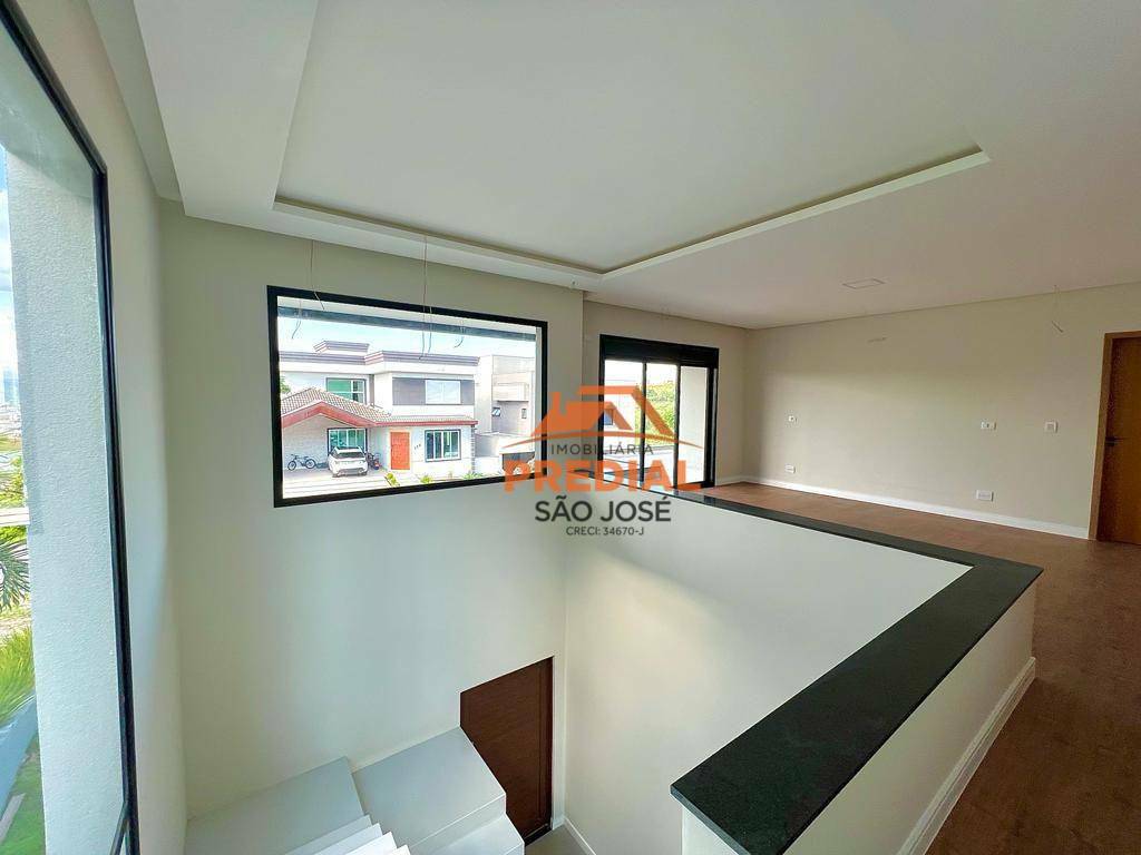 Casa de Condomínio à venda com 3 quartos, 370m² - Foto 6
