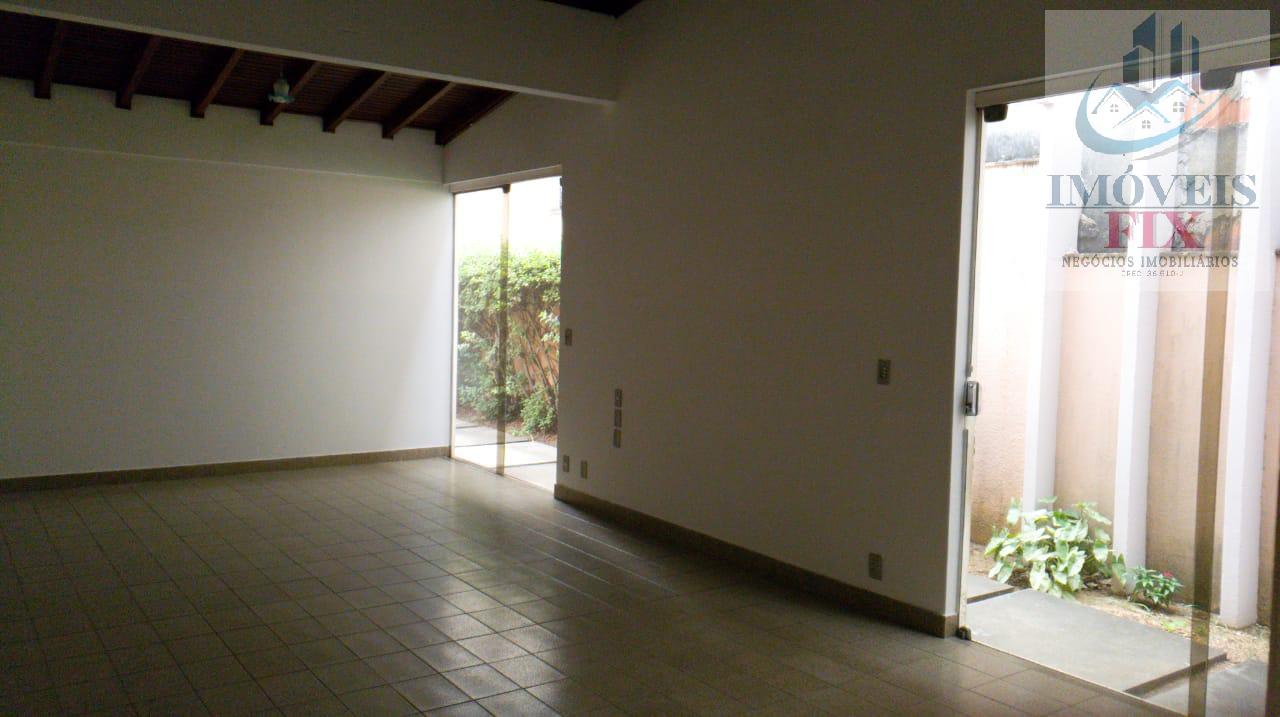 Casa à venda com 5 quartos, 322m² - Foto 10