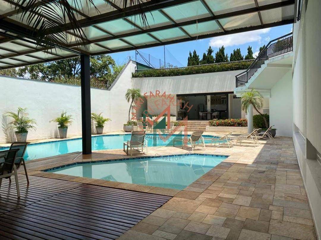 Cobertura à venda com 3 quartos, 780m² - Foto 1