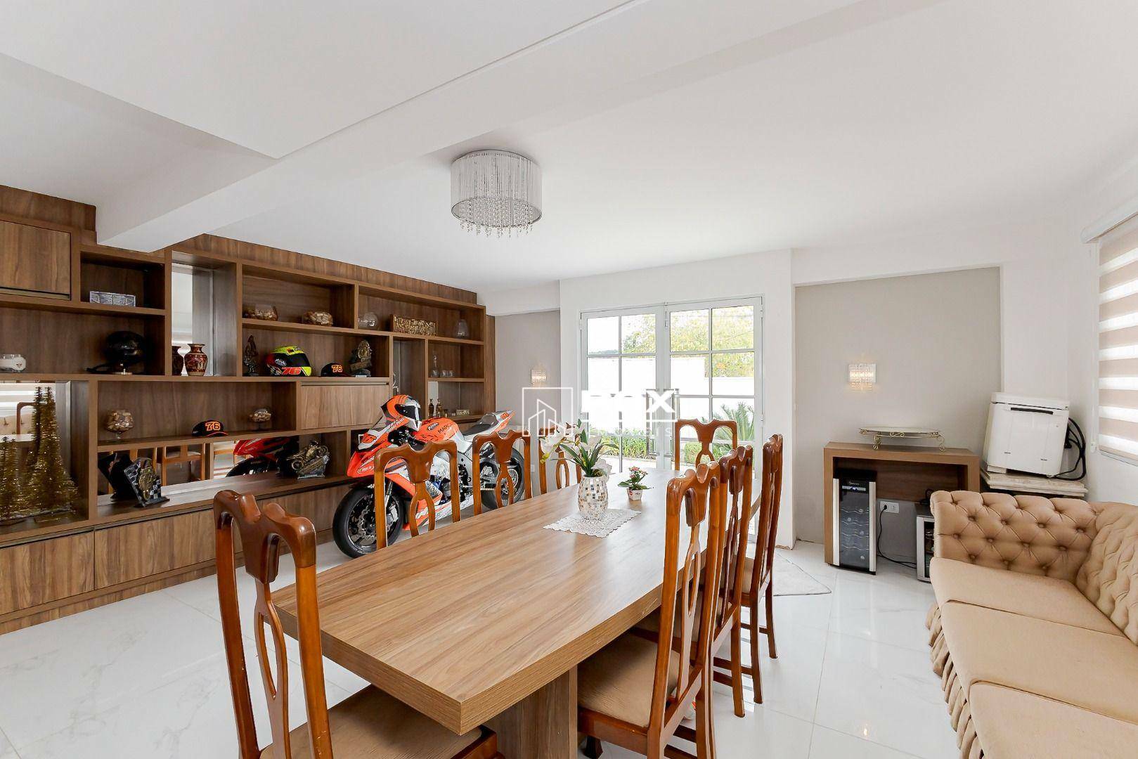 Casa de Condomínio para alugar com 3 quartos, 290m² - Foto 7