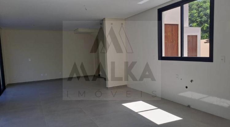 Casa à venda com 3 quartos, 139m² - Foto 8