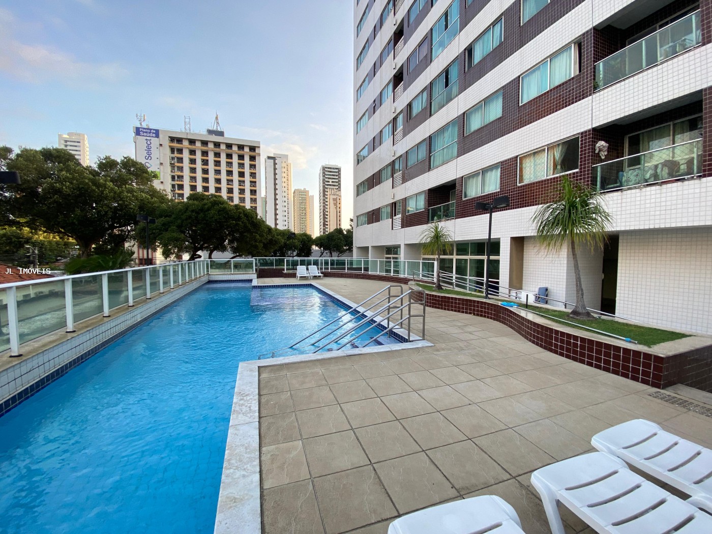 Apartamento à venda com 2 quartos, 57m² - Foto 15