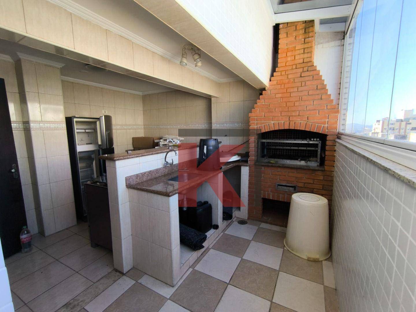 Apartamento à venda e aluguel com 3 quartos, 200m² - Foto 30